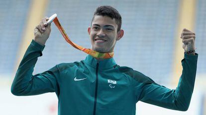 Bronze nos 100m T36, Rodrigo Parreira garantiu medalha também no salto em distância T36: brasileiro conquistou a prata.