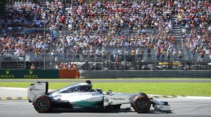Hamilton roda em Monza.