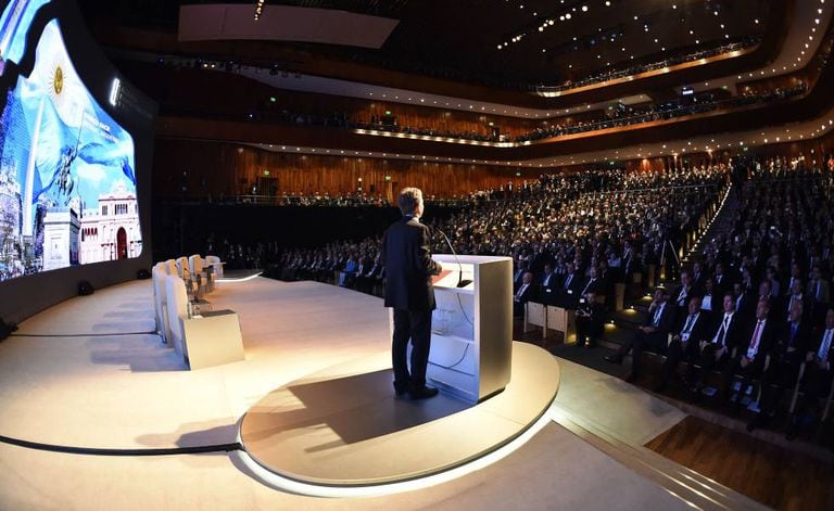 Mauricio Macri abre o evento.