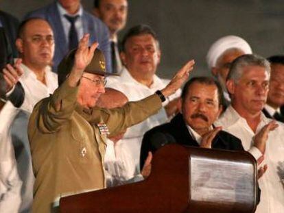 O presidente cubano encerra as honras fúnebres na Praça da Revolução em Havana