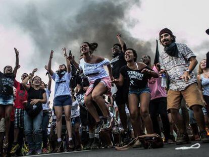 Ato do Levante Popular da Juventude cobra punição por crimes da ditadura.