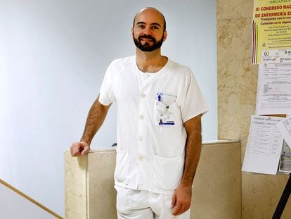 O médico Fernando da Rua, especialista em Medicina Tropical do hospital Carlos III de Madri.