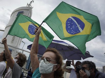Manifestação a favor de Bolsonaro em Copacabana, no último domingo.