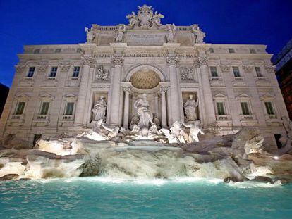A Fontana di Trevi, reinaugurada após os trabalhos de restauração, em Roma.
