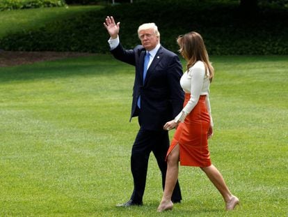 O presidente Donald Trump e sua esposa, Melania Trump, deixam a Casa Branca para começar uma viagem internacional.