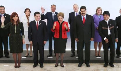 Dilma Rousseff com participantes da Cúpula do Mercosul no Brasil.