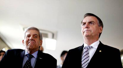 Heleno e Bolsonaro, no dia 7,em Brasília.