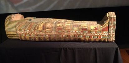 Sarcófago com mais de 2.300 anos recuperado pelo Egito.