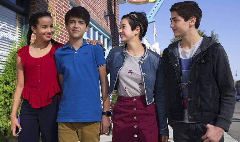 Da esquerda para a direita, Sofia Wylie, Joshua Rush, Peyton Elizabeth Lee e Asher Angel na série ‘Andi Mack’.