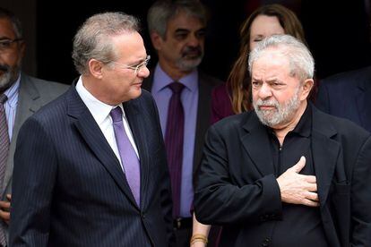 Renan Calheiros e Lula após encontro na casa do senador.