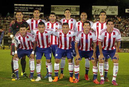 Os jogadores da seleção do Paraguai antes de amistoso.