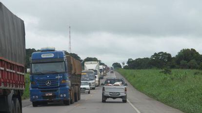 Trecho da BR-163 próximo à cidade de Jaciara, no Mato Grosso, que será duplicado.