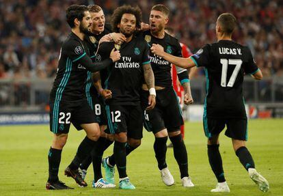 Marcelo comemora gol pelo Real Madrid contra o Bayern de Munique.