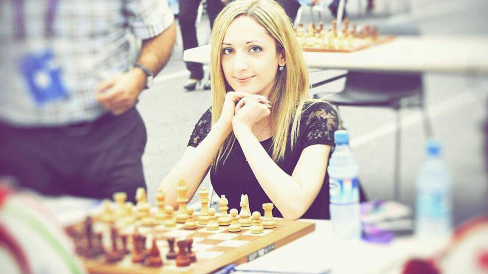Campeã de Xadrez não vai ao Mundial porque se recusa a vestir segundo a lei  islâmica