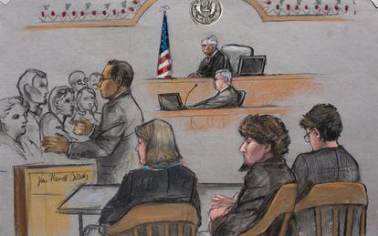 Cena do julgamento de Tsarnaev, o segundo à direita.