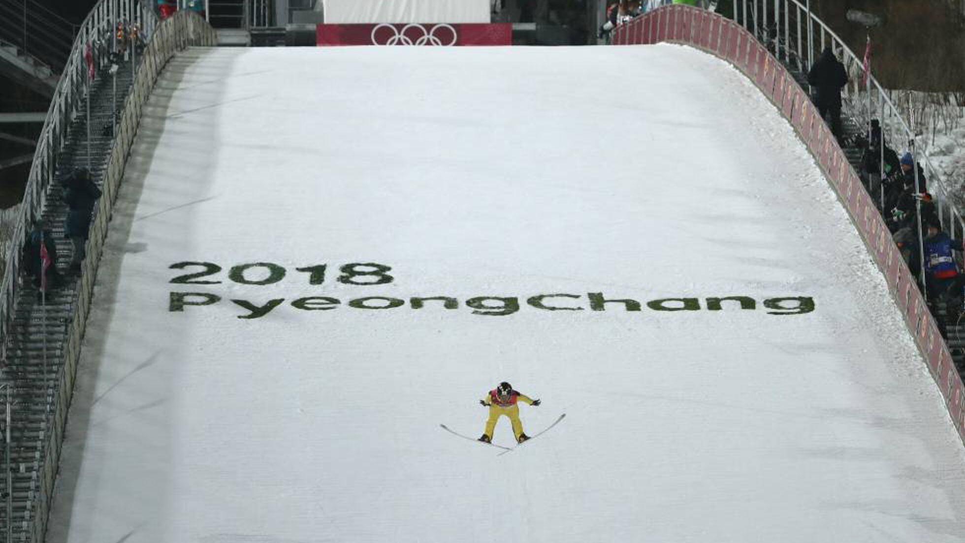 Um robô carregou a tocha dos Jogos Olímpicos de Inverno de 2018 - Giz Brasil