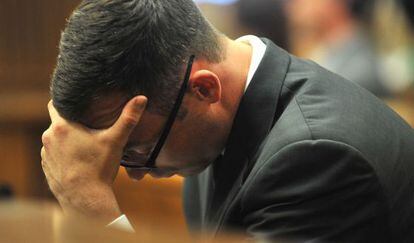 Oscar Pistorius no julgamento pela morte de sua ex-namorada.