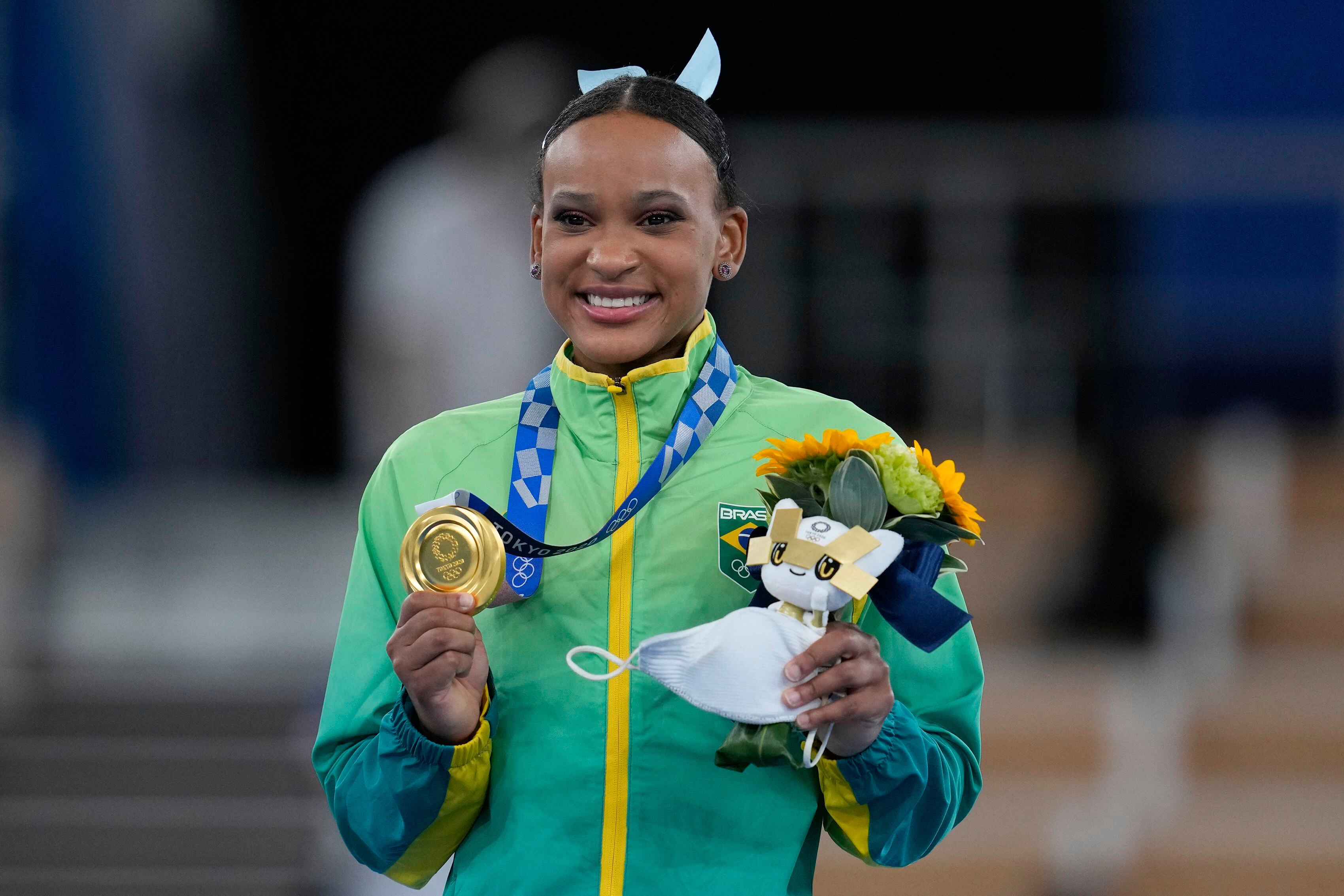 Rebeca Andrade é a campeã olímpica no salto nos Jogos de Tóquio.