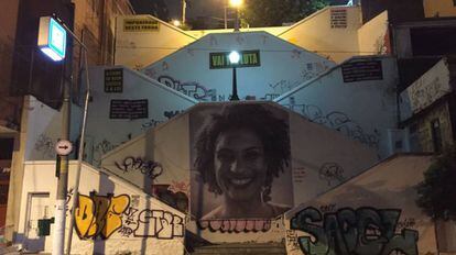 A imagem de Marielle Franco, assassinada em 14 de março de 2018, na escadaria da Rua Cristiano Viana, no bairro de Pinheiros, em São Paulo