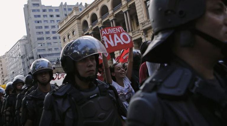 Manifestantes durante o primeiro ato, na última sexta-feira.