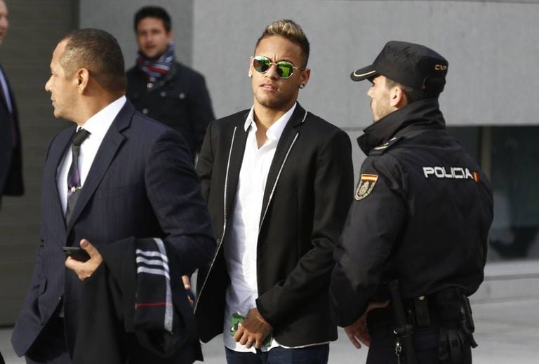 Neymar, no Tribunal Nacional, em Madri.