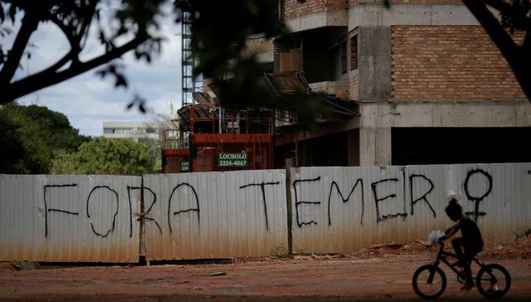 Pichação em Brasília.