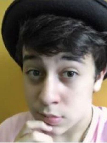João Vitor, 15.