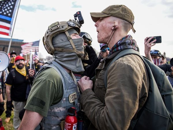 12 December 2020, US, Washington Dc: A member of the the far-right, neo-fascist and male-only political organization "Proud Boys" clashes with another member of the left-wing anti-fascist political movement "Antifa" during a protest in support of President Donald Trump. Photo: Allison Dinner/ZUMA Wire/dpa
12/12/2020 ONLY FOR USE IN SPAIN