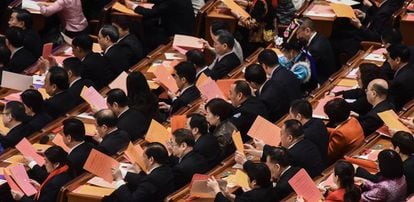 Dezenas de delegados no Congresso do PCC, neste domingo, em Pequim.