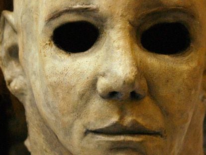 A célebre máscara de Michael Myers, neste caso em 'Halloween H20: 20 anos depois', que marcou sua sexta aparição nas telas em 1998.
