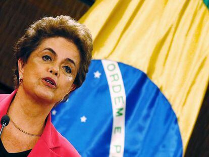 Dilma, no Chile, se encontra com Bachelet