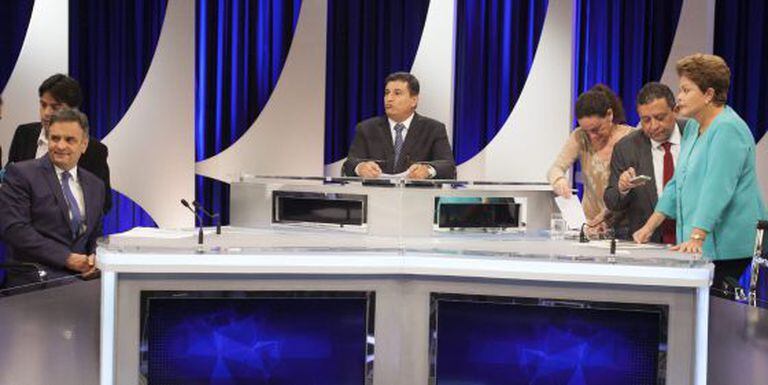 Aécio e Dilma partiram para o ataque no segundo debate.