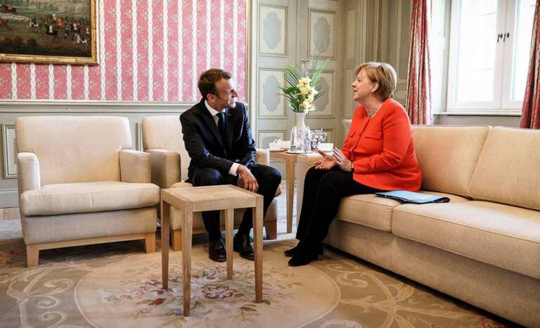 Emmanuel Macron e Angela Merkel, em junho de 2018 em Meseberg (Alemanha).