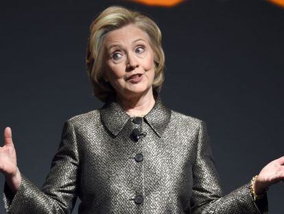 Clinton, em um evento em março.