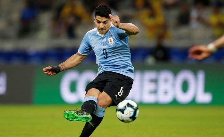 Suárez é esperança de gols para o Uruguai.