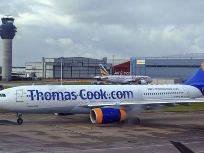 Um avião de Thomas Cook, o passado agosto no aeroporto de Mánchester.