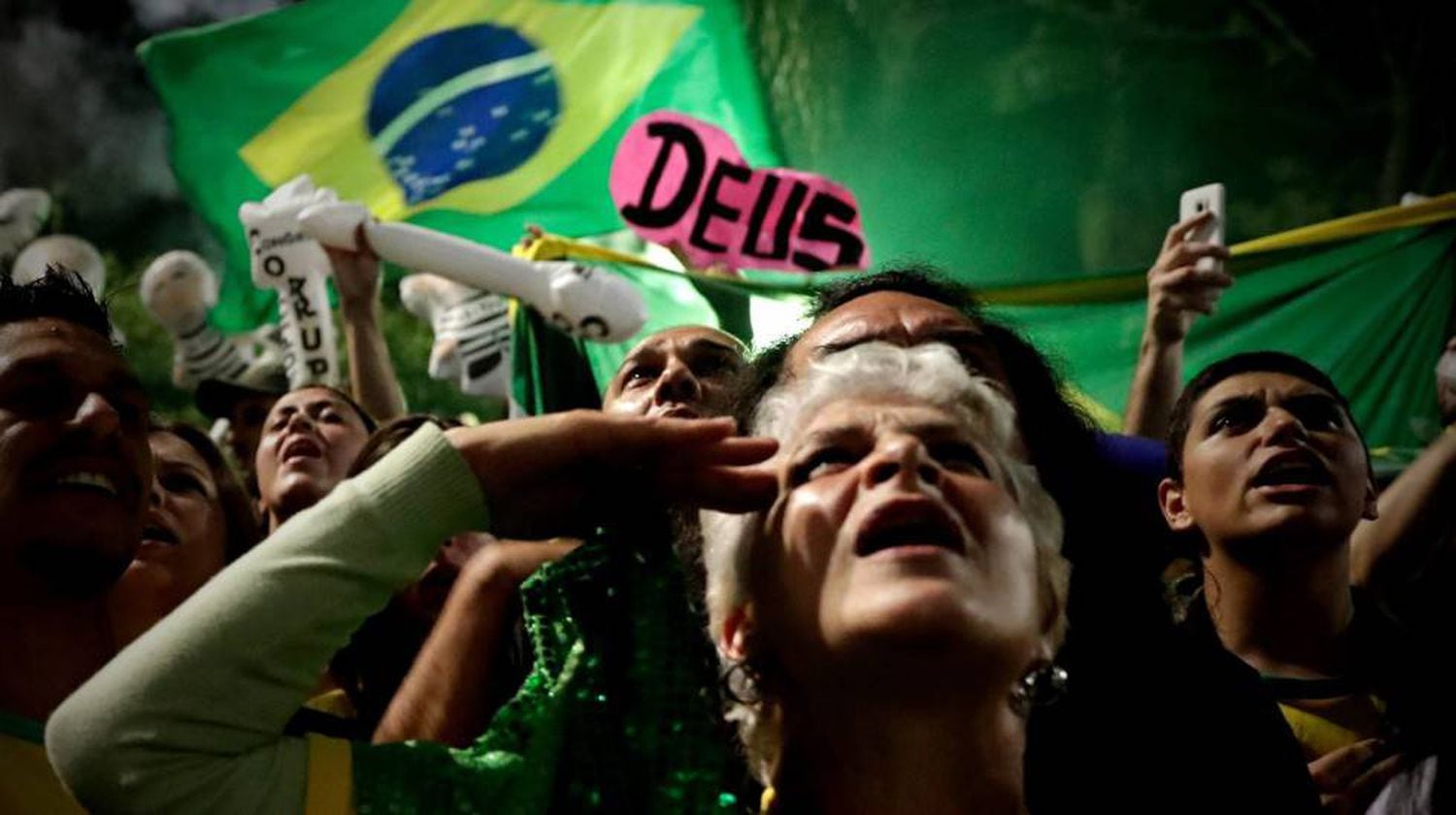 Bolsonaristas promovem manifestação na avenida Paulista, em São Paulo.