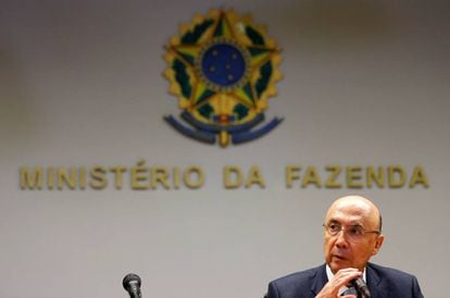 Brazil&#039;s Finance Minister Henrique Meirelles attends a news conference in Brasilia, Brazil, May 13, 2016.  REUTERS/Paulo Whitaker 