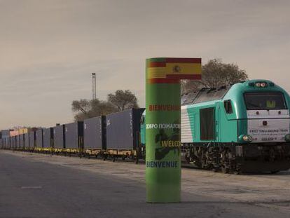 Primeiro trem de direto da China chega a Madri, em dezembro.
