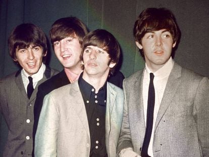 George Harrison, John Lennon, Ringo Starr e Paul McCartney, em 1960