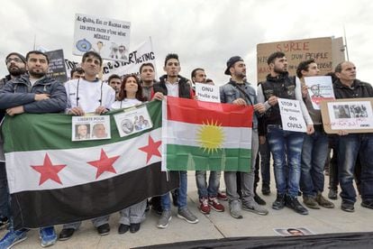 Manifestação contra o regime sírio em Genebra, Suíça, na sexta-feira da semana passada.
