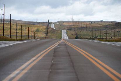 Estrada próxima a Williston, em Dakota do Norte.