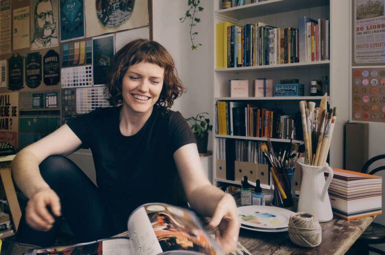 Annie Atkins, desenhista gráfica e autora de ‘Fake Love Letters’.
