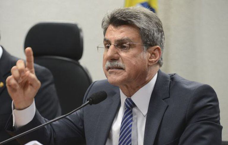 O senador Romero Jucá, durante reunião.