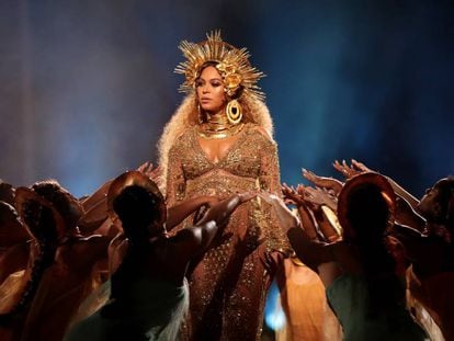 Beyoncé em sua apresentação no Grammy de 2017, em Los Angeles.
