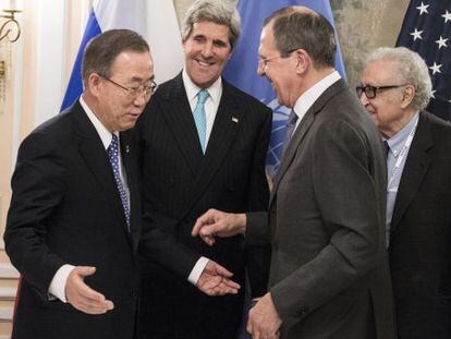 Ban Ki-moon, John Kerry, Sergei Lavrov e Lakhdar Brahimi, em Munique.