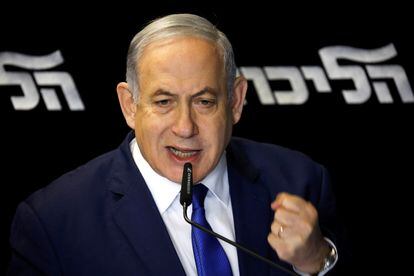 O premiê israelense Benjamin Netanyahu durante entrevista em Tal Aviv, dia 27.