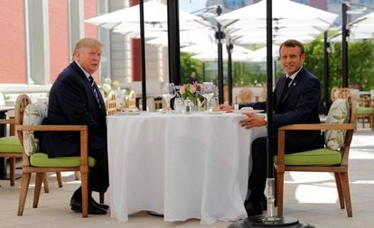 Donald Trump e Emmanuel Macron, reunidos neste sábado em Biarritz.
