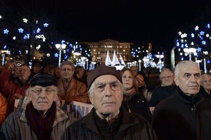 Protesto de aposentados, na quarta-feira, em Atenas.