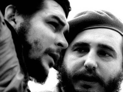 Ernesto Che Guevara e Fidel Castro. ROBERTO SALGA (AFP)